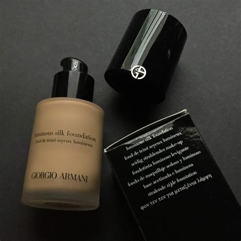 giorgio armani silk foundation reviews